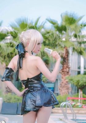 浓厚な接吻と肉体の交わり